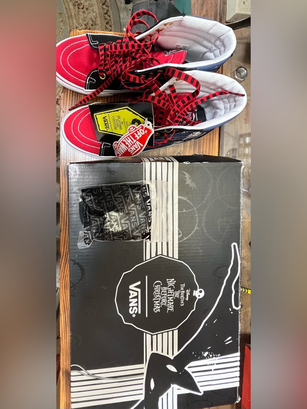 Vans x The Nightmare Before Christmas Christmastown Sk8-Hi NIB Womens 6.5/Mens 5